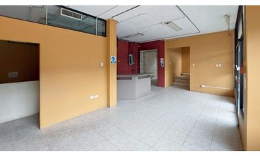 Via Daule se alquila bodega de 4000 m2