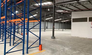 Vía Perimetral  - Vía Daule se alquila bodega de 2600 m2