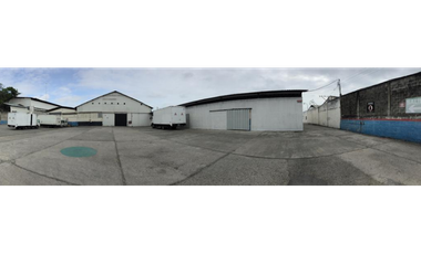 Norte de Guayaquil Complejo de Bodegas de 500 m² 