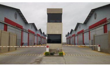 Arriendo Bodegas Sector Durán Desde 1.300 m²