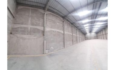 Arriendo Bodegas Sector Durán Desde 1.300 m²