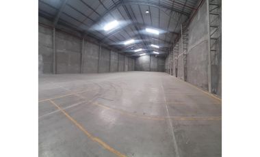 Arriendo Bodegas Sector Durán Desde 1.300 m²
