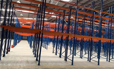 Vía Perimetral  - Vía Daule se alquila bodega de 3000 m2