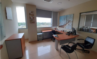 Edificio Corporativo en venta en San Eduardo, Norte de Guayaquil