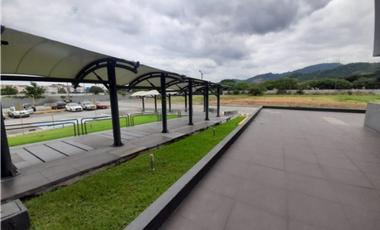 Edificio Corporativo en venta en San Eduardo, Norte de Guayaquil