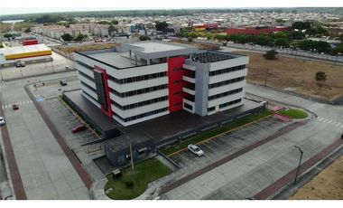 Edificio Corporativo en venta en San Eduardo, Norte de Guayaquil