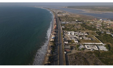 Terreno en venta en Santa Elena, Santa Elena