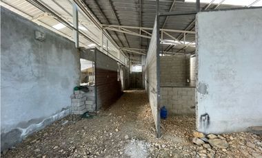 Via costa se vende o alquila bodega de 2043 m2 (sector industrial)