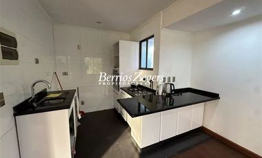 Casa en Arriendo en Avda Las Condes/ Club Palestino