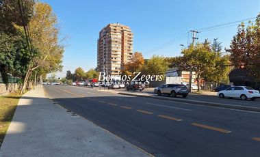 Casa en Arriendo en Avda Las Condes/ Club Palestino