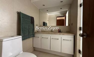 Casa en Arriendo en Avda Las Condes/ Club Palestino