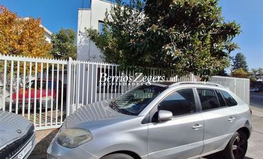 Casa en Arriendo en Avda Las Condes/ Club Palestino