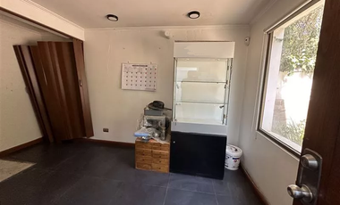 Casa en Arriendo en Avda Las Condes/ Club Palestino