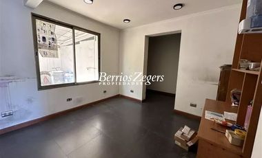 Casa en Arriendo en Avda Las Condes/ Club Palestino