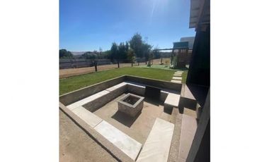 DOS BELLAS CASAS DE 140 MTS EN TERRENO DE 2.500 MTS CAMPOMAR 4