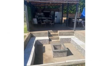 DOS BELLAS CASAS DE 140 MTS EN TERRENO DE 2.500 MTS CAMPOMAR 4