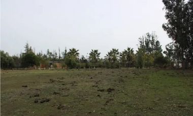 Amplio Terreno de 5.000 m2 en Condominio Privado