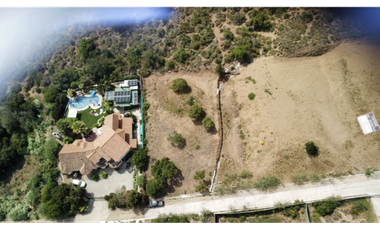 Hermoso terreno de 1600 metros cuadrados, en los pinos de Reñaca.