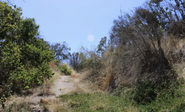 Haz de esta parcela tu refugio familiar en Campomar 1