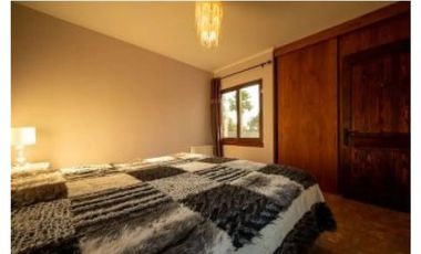 Espectacular Casa con Maravillosa Vista al Mar – Punta de Piedra