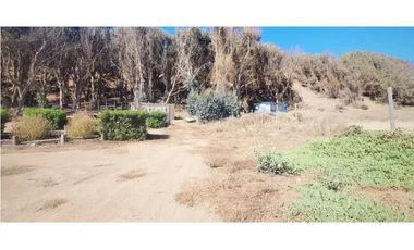 terreno en arriendo para actividad comercial en Punta Piedra