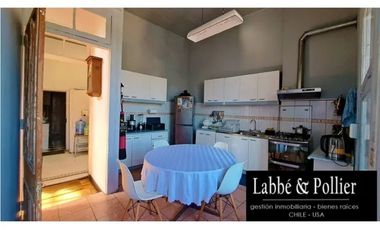 GRAN PROPIEDAD CON 4 DEPTOS INDEPENDIENTES, CERRO CONCEPCIÓN