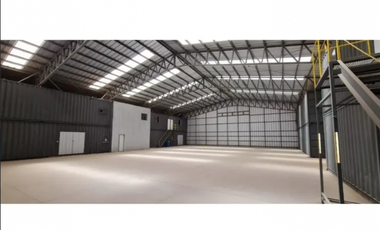 VENTA TERRENO INDUSTRIAL CON GALPÓN NUEVO - CURACAV