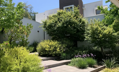 VENTA CASA EN CONDOMINIO LOS LITRES, LO BARNECHEA