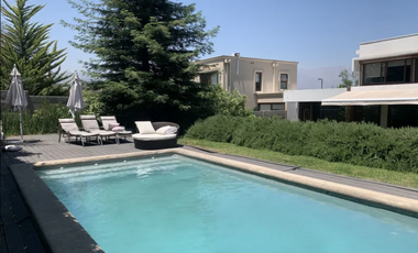 VENTA CASA EN CONDOMINIO LOS LITRES, LO BARNECHEA