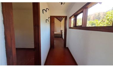 CASA EN ARRIENDO – AMPLIOS ESPACIOS Y NATURALEZA CERCA DE CONCÓN