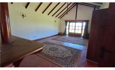 CASA EN ARRIENDO – AMPLIOS ESPACIOS Y NATURALEZA CERCA DE CONCÓN