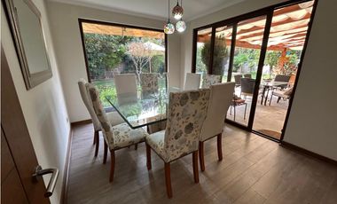 Casa estilo chilena en Chamisero, 4D+3B ¡Disponible junio 2025!