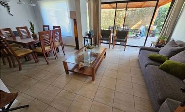 Venta de casa en  Condominio Exclusivo en La Reina