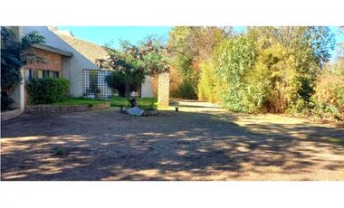 Casa Mediterránea en Venta – Cuesta La Dormida, Olmué