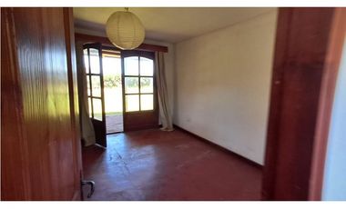 ¡Linda y amplia casa a solo 15 minutos de Concón!