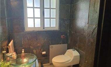 Finca Residencial y Agrícola en Melipilla – Lujo y Rentabilidad