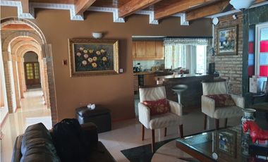 Finca Residencial y Agrícola en Melipilla – Lujo y Rentabilidad