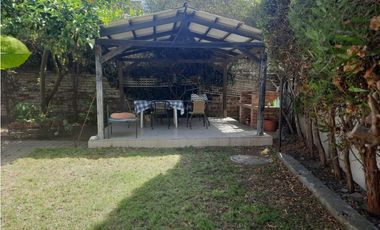 Casa en esquina en Los Romeros, Concón - Excelente ubicación