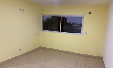 DOS AMBIENTES EN ALQUILER EN  JOSE C PAZ CON COCHERA R. FAVALORO Y TRES SARGENTOS