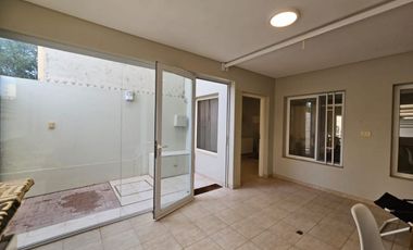 Neuquen. Alquiler Duplex amoblado 3 dormitorios (suite-vestidor) Barrio Rincon de Emilio