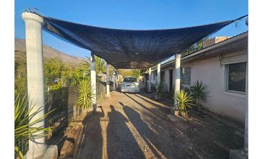 Casa esquina Viña Santa Rita