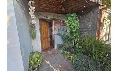 Casa esquina Viña Santa Rita
