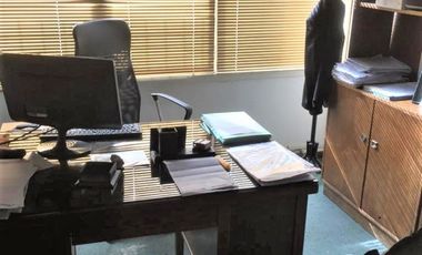Venta 2 OFICINAS c/BaÃ±o - centro - Shopping