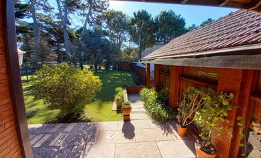 VALERIA DEL MAR - VENTA Importante Casa