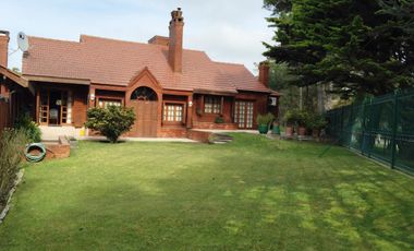 VALERIA DEL MAR - VENTA Importante Casa