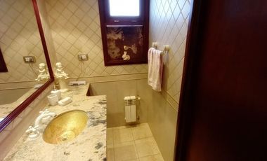 VALERIA DEL MAR - VENTA Importante Casa