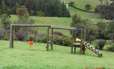 Venta de Casa con 12.800m2 en Vereda El Hato - La Calera, Cundinamarca