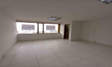 OFICINA EN ARRIENDO EN EL CENTRO/MANIZALES