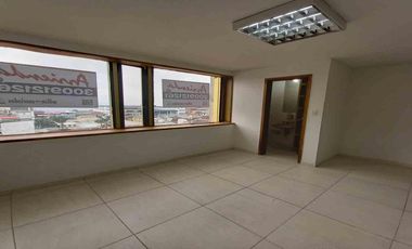 OFICINA EN ARRIENDO EN EL CENTRO/MANIZALES