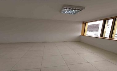 OFICINA EN ARRIENDO EN EL CENTRO/MANIZALES